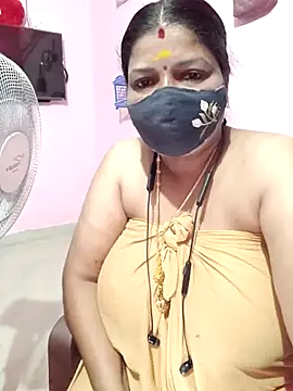 Snapshot of tamil_lathikaaa chatting on July 10, 2:11 am tamil lathikaaa online show from July 10, 2:11 am