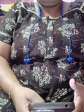 tamil lathikaaa online show from March 8, 6:22 pm