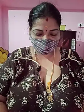 Snapshot of tamil_lathikaaa chatting on June 15, 3:29 am tamil lathikaaa online show from June 15, 3:29 am