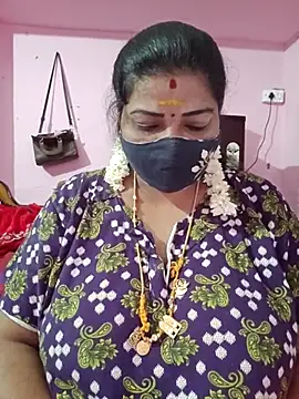 Snapshot of tamil_lathikaaa chatting on June 26, 2:28 am tamil lathikaaa online show from June 26, 2:28 am