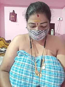 Snapshot of tamil_lathikaaa chatting on July 8, 3:08 am tamil lathikaaa online show from July 8, 3:08 am