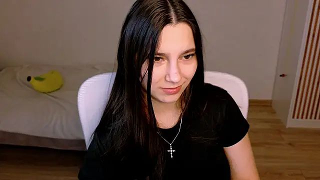 Ari Grend online show from March 16, 8:55 pm