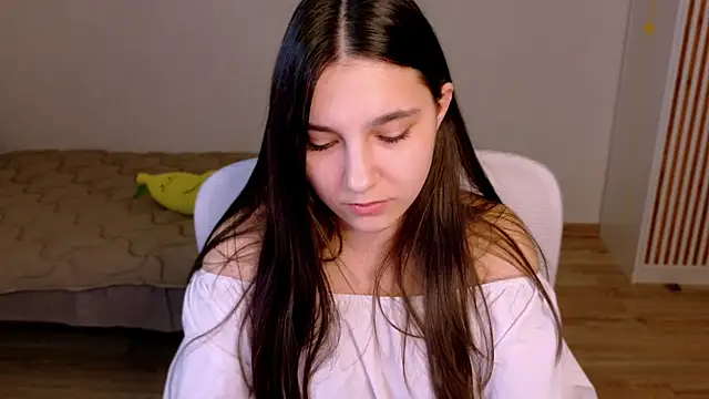 Ari Grend online show from March 28, 7:48 pm