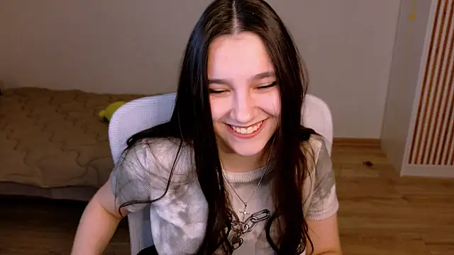 Ari Grend online show from April 8, 7:37 pm