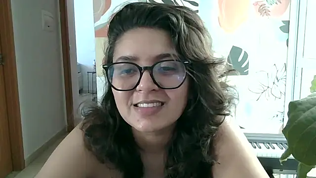 midsize 94 online show from April 5, 6:14 pm