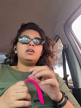 midsize 94 online show from April 15, 4:00 pm