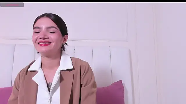 steff gil online show from April 17, 9:50 pm