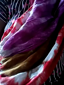 aisha 67 online show from March 3, 9:05 am