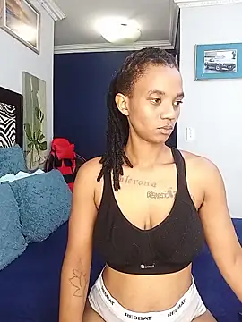 JANIELEE8XXXXX online show from March 26, 6:11 am