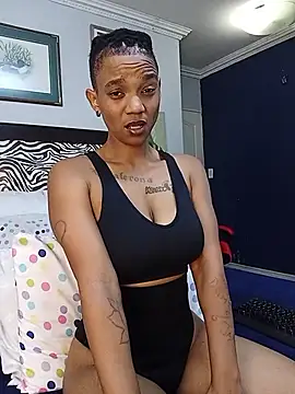 JANIELEE8XXXXX online show from April 11, 11:19 pm