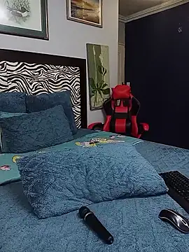 JANIELEE8XXXXX online show from March 15, 6:31 am