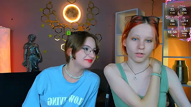 cassandra nik online show from June 19, 12:22 pm