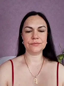 Snapshot of AmyLove471 chatting on June 7, 9:47 am AmyLove471 online show from June 7, 9:47 am