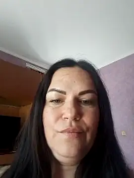 Snapshot of AmyLove471 chatting on June 20, 8:41 am AmyLove471 online show from June 20, 8:41 am