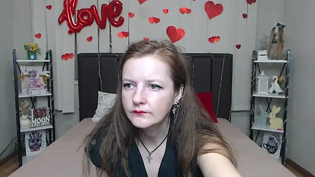 MeganPirs online show from April 1, 5:10 pm