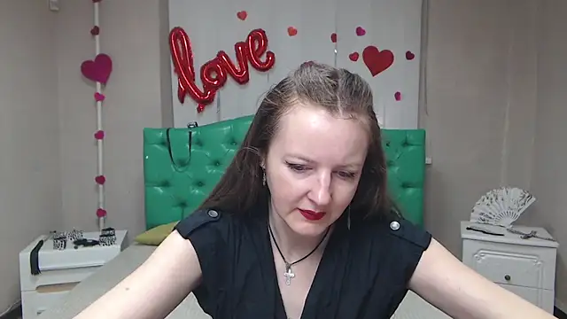 MeganPirs online show from April 15, 5:13 am