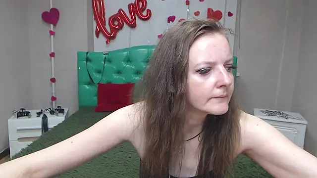 MeganPirs online show from May 23, 5:06 am