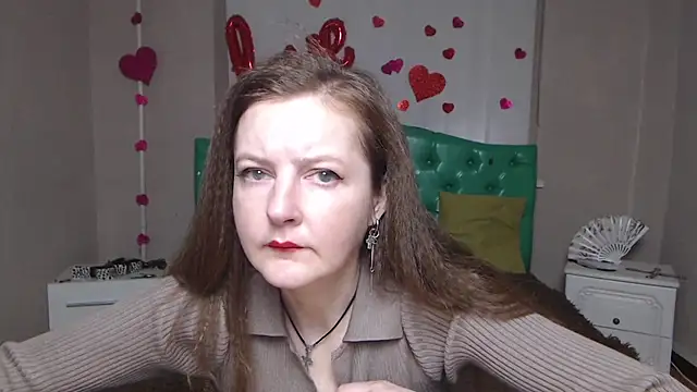 MeganPirs online show from March 3, 6:09 am