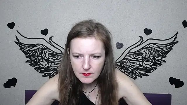 MeganPirs online show from April 3, 5:19 pm