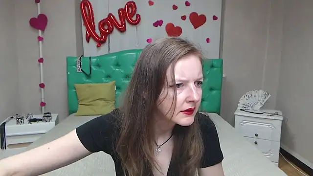 MeganPirs online show from April 10, 5:20 pm