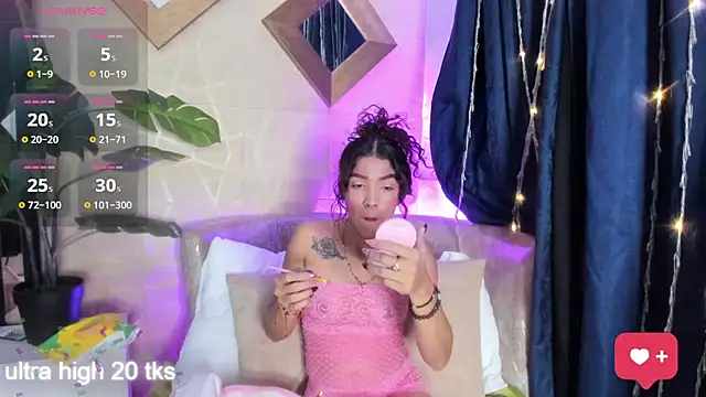 evelyn  rose1 online show from May 30, 3:35 am