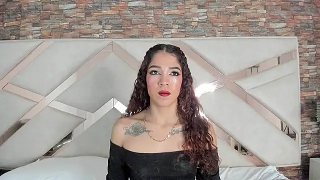 evelyn  rose1 online show from March 23, 1:06 am