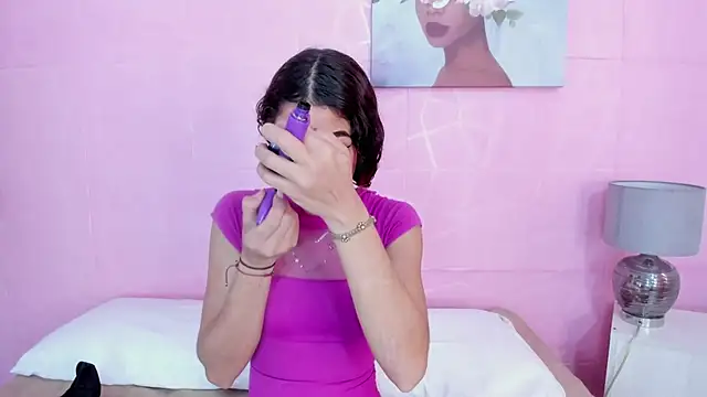 evelyn  rose1 online show from March 13, 8:03 pm