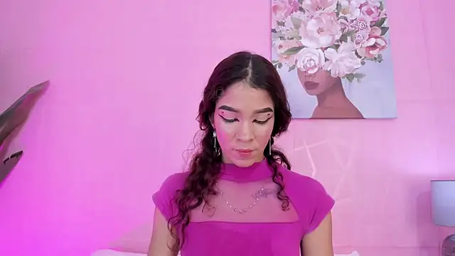 evelyn  rose1 online show from March 4, 6:15 pm