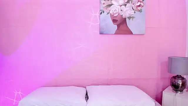 evelyn  rose1 online show from March 9, 4:10 pm