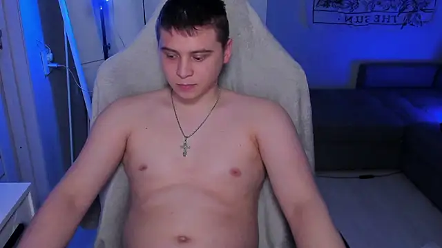 Snapshot of max_sm1th chatting on February 25, 5:24 pm max sm1th online show from February 25, 5:24 pm