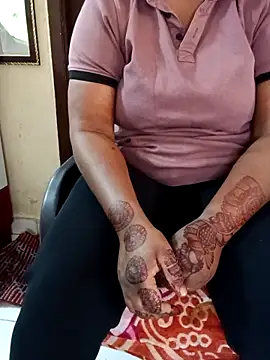 sexyladdupilla online show from March 7, 9:37 am