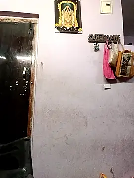 sexyladdupilla online show from March 20, 7:31 am