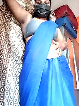 sexyladdupilla online show from April 9, 8:53 am