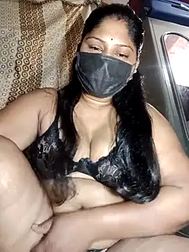 sexyladdupilla online show from April 10, 8:16 pm