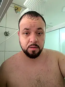 Snapshot of Rodrigao_Sp chatting on May 4, 6:33 pm Rodrigao Sp online show from May 4, 6:33 pm