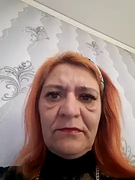 Belowa7364 online show from April 18, 9:44 am