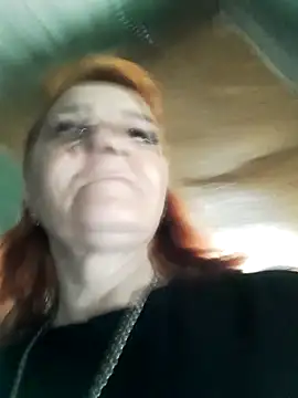 Belowa7364 online show from April 15, 5:39 pm