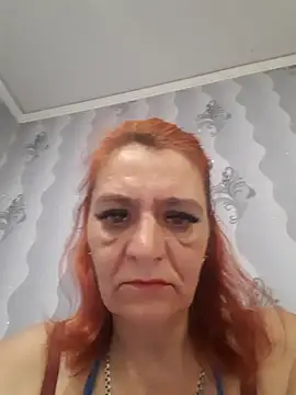 Belowa7364 online show from May 21, 7:17 am