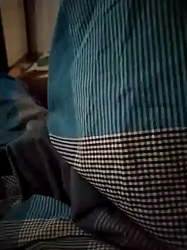 Snapshot of sathish2895 chatting on July 12, 3:29 am sathish2895 online show from July 12, 3:29 am
