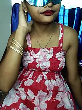 Sweet Cpl  online show from May 22, 3:04 am
