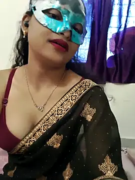 Snapshot of Sweet_Cpl_ chatting on June 24, 5:50 am Sweet Cpl online show from June 24, 5:50 am