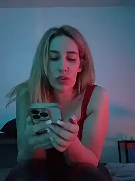 JuliaPrivat online show from March 1, 10:54 pm