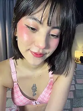 Snapshot of AitanaJhons_ chatting on June 3, 10:05 am AitanaJhons online show from June 3, 10:05 am