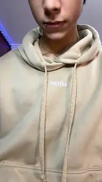 DiamondEssence online show from March 2, 11:22 pm