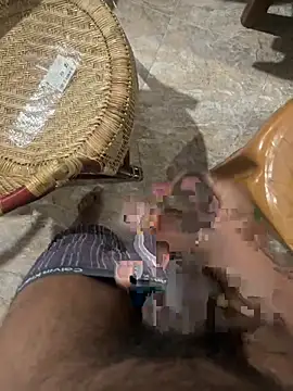 dvnd97 online show from April 3, 5:52 pm