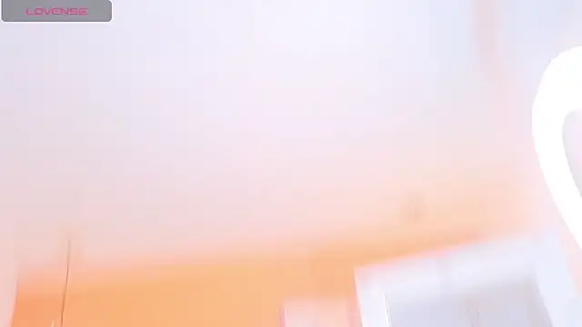 Kristen black T online show from March 15, 12:45 pm