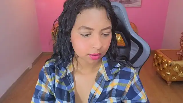 Kristen black T online show from February 28, 7:35 pm