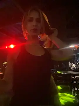 Snapshot of Angela_Garciaa chatting on July 5, 3:00 am Angela Garciaa online show from July 5, 3:00 am