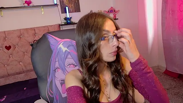 Miis Beella online show from April 15, 7:58 pm