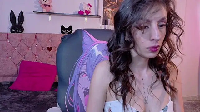 Snapshot of Miis_Beella chatting on May 12, 7:31 pm Miis Beella online show from May 12, 7:31 pm